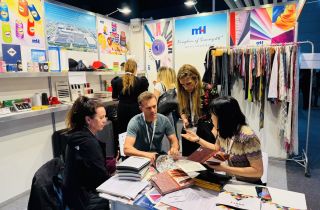 萌恒參加2025年阿根廷紡織服裝面料展