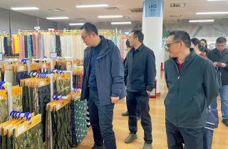 中國對外貿(mào)易中心副主任蘇斌一行蒞臨萌恒走訪調(diào)研