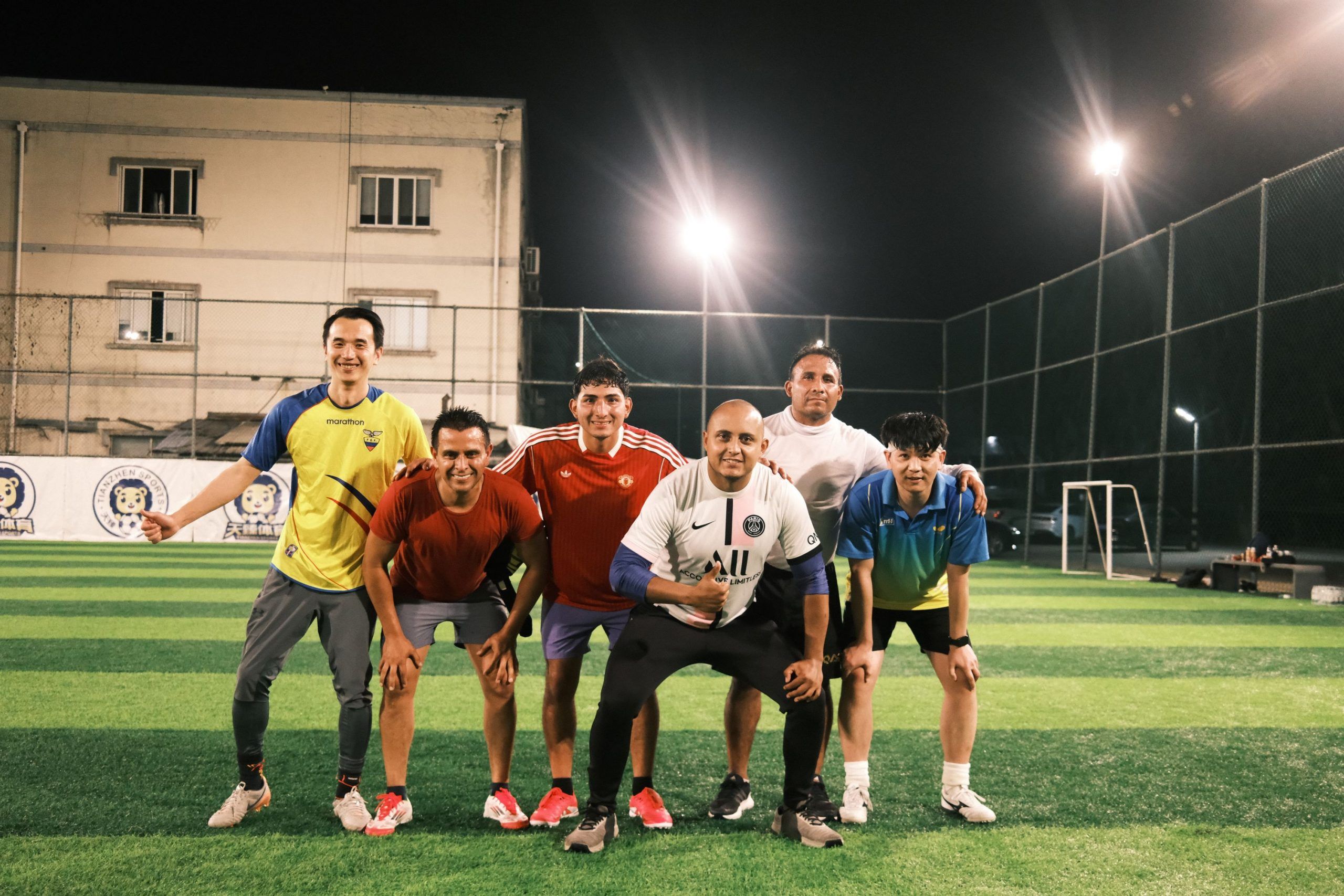 用運(yùn)動(dòng)激情點(diǎn)燃合作火花 | 國貿(mào)與厄瓜多爾客戶足球友誼賽側(cè)記