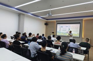 共同澆灌 培育花開 | 家庭教育指導(dǎo)服務(wù)“向陽花”行動(dòng)走進(jìn)湖南萌恒