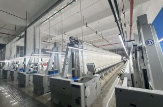 智造擴能 提質增效 | 湖南萌恒華繡一廠新增設備順利投產